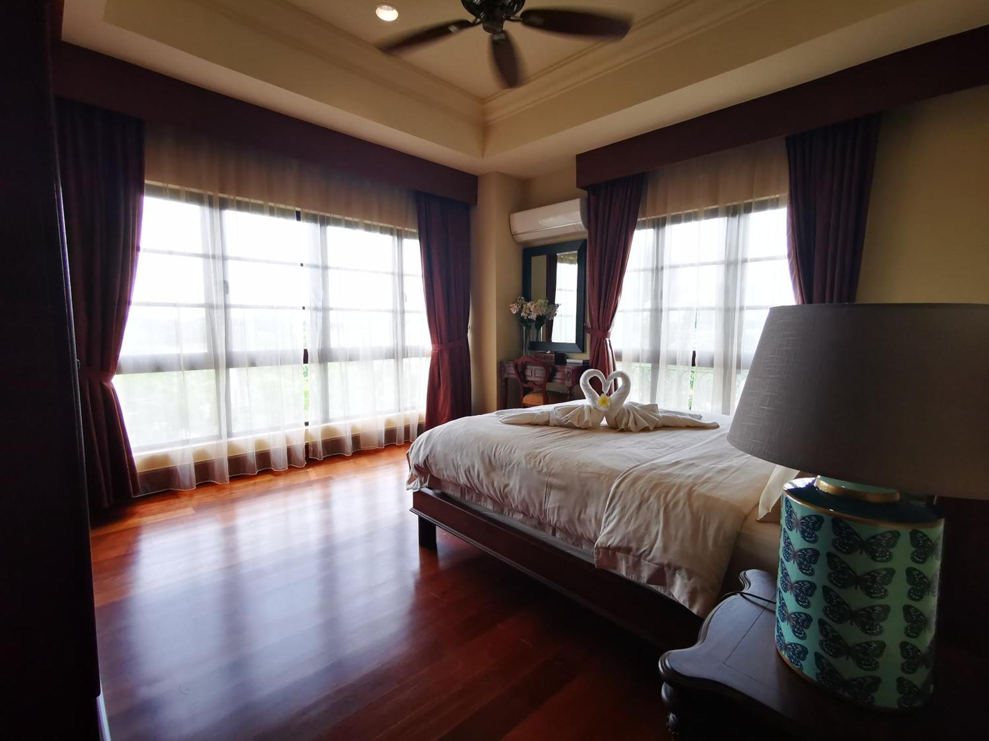 Casa Del Rio Residences Malacca Esterno foto